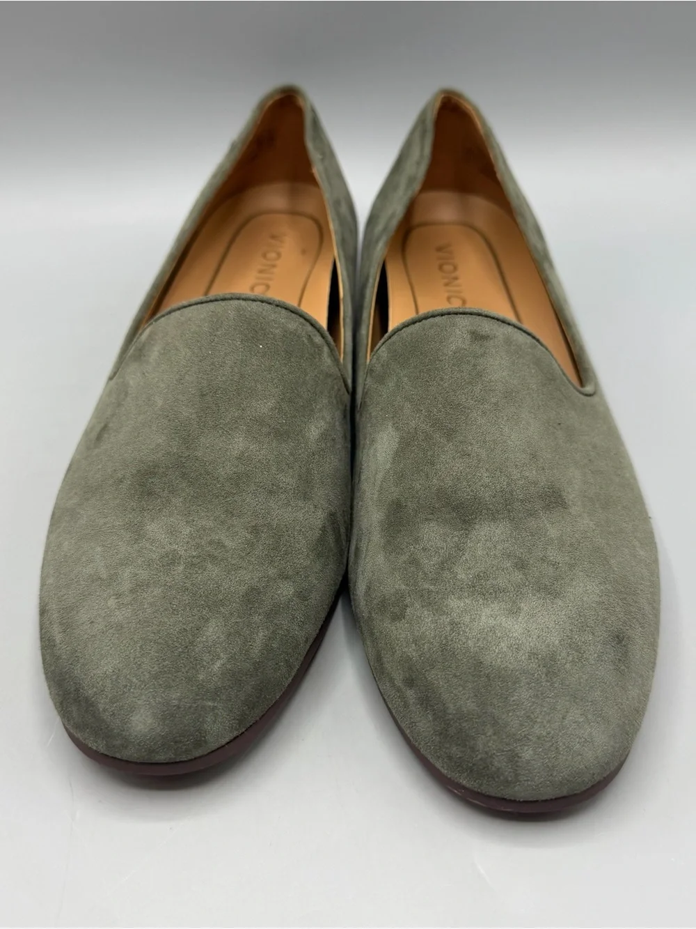 Vionic Willa Loafers Women’s 9.5 Green Suede SlipOn Comfort Flats Casual - Picture 2 of 8